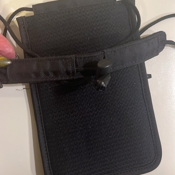 Unisex Crossbody phone case - Picture 5 of 7